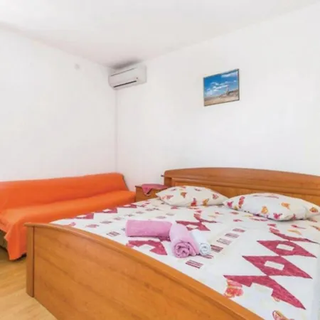 Marjetka Charming * Rab Town