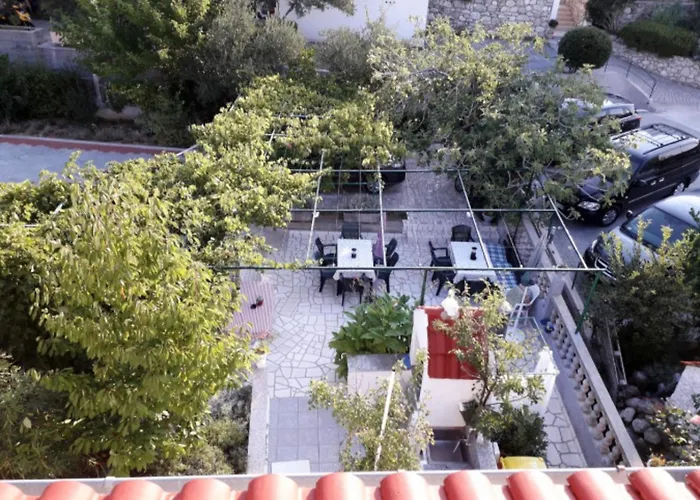 Marjetka Charming Apartman Rab Town